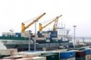   	عسگراولادی : تورم ۳۰ درصدی صادرات غیر نفتی را كاهش داد