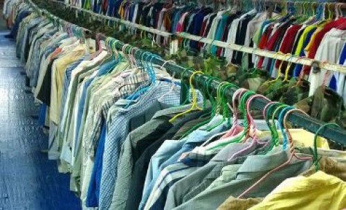 برخورد با فروشندگان پوشاک قاچاق عامل افزایش تولید پوشاک داخلی