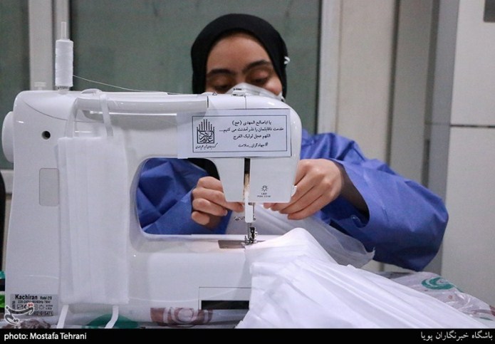 اتحادیه پوشاک ایران: بگذارید ماسک و البسه بیمارستانی صادر کنیم