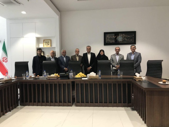 برگزاری جلسه مشترک تشکل های صنایع نساجی ، پوشاک و چرم عضو اتاق بازرگانی با ریس اتاق برگزاری جلسه مشترک تشکل های صنایع نساجی ، پوشاک و چرم عضو اتاق بازرگانی با ریس اتاق