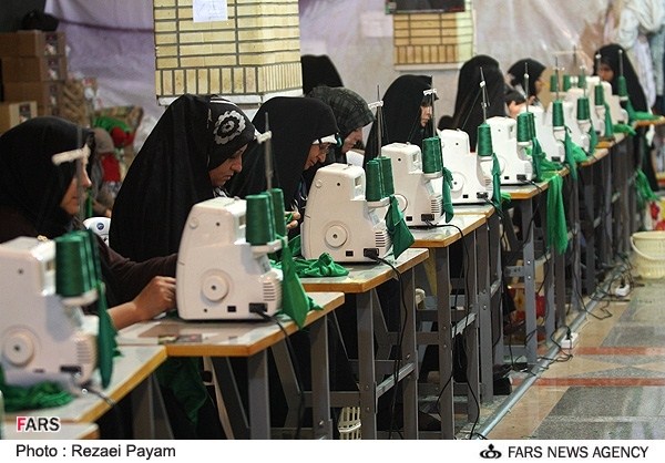 واردات پوشاک کارخانهها را تعطیل و کارگران را بیکار کرد واردات پوشاک کارخانهها را تعطیل و کارگران را بیکار کرد