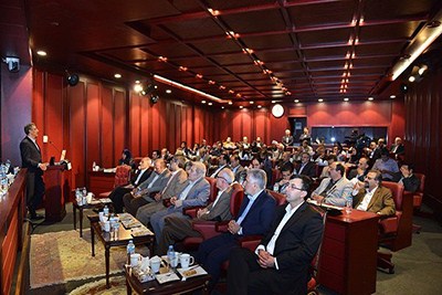 تجار دارای «داور اقتصادی» شدند تجار دارای «داور اقتصادی» شدند