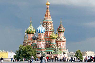 اقتصاد روسیه رو به بالا اما در خطر اقتصاد روسیه رو به بالا اما در خطر