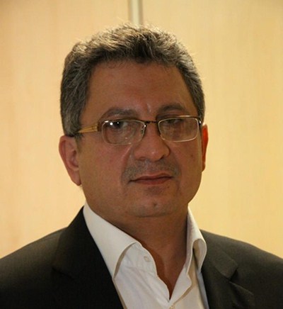 کاهش تعرفه واردات پوشاک انگیزه تولید را از بین برده است کاهش تعرفه واردات پوشاک انگیزه تولید را از بین برده است