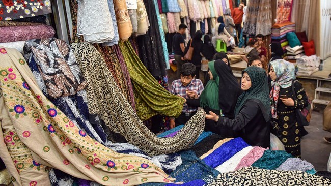 پوشاک قاچاق سیر توسعه نساجی را نزولی کرد پوشاک قاچاق سیر توسعه نساجی را نزولی کرد