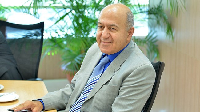 دولت برای صنعت سیاستگذاری کند، نه تزریق پول یا تعرفهگذاری دولت برای صنعت سیاستگذاری کند، نه تزریق پول یا تعرفهگذاری