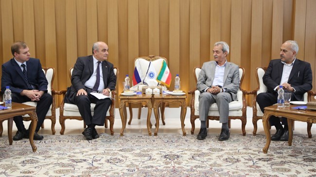 حملونقل، مانع بزرگ بر سر راه صادرات ایران به روسیه و اوراسیا حملونقل، مانع بزرگ بر سر راه صادرات ایران به روسیه و اوراسیا