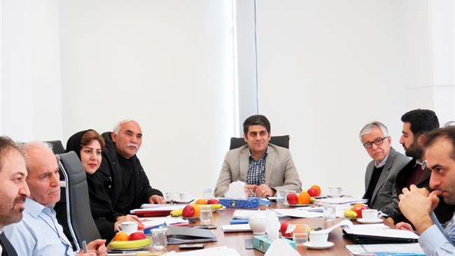 بررسی روند اجرای ماده 12 قانون رفع موانع تولید از نگاه بخش خصوصی بررسی روند اجرای ماده 12 قانون رفع موانع تولید از نگاه بخش خصوصی