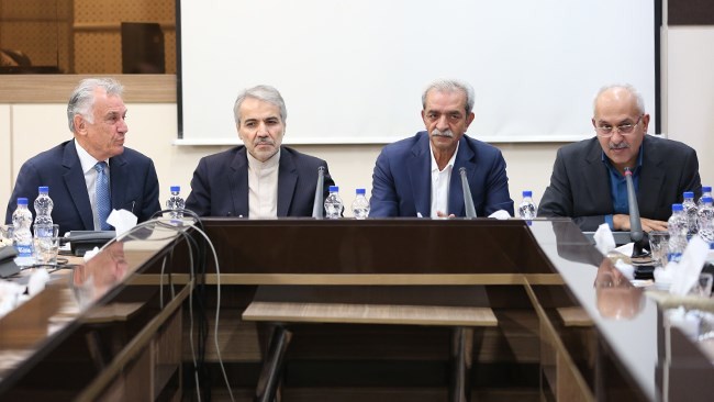 تشکیل 10 کارگروه تخصصی بین اتاق ایران و سازمان برنامهوبودجه تشکیل 10 کارگروه تخصصی بین اتاق ایران و سازمان برنامهوبودجه