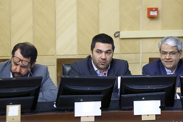 وعده رییس مجلس برای اعطای کرسی به بخشخصوصی در نهادهای سیاستگذاری وعده رییس مجلس برای اعطای کرسی به بخشخصوصی در نهادهای سیاستگذاری