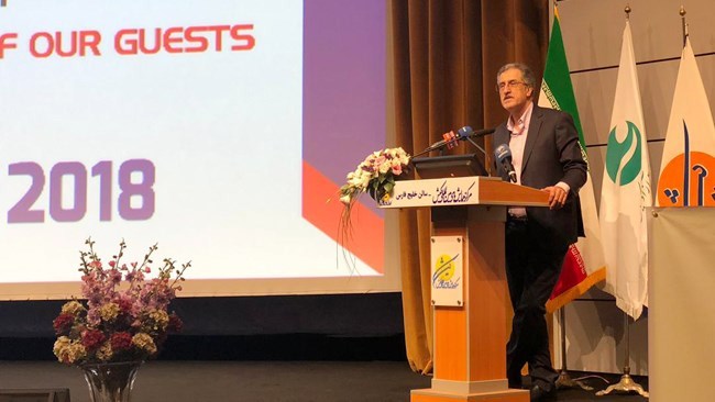 دولت اجازه دهد بخش خصوصی میداندار اقتصاد باشد دولت اجازه دهد بخش خصوصی میداندار اقتصاد باشد