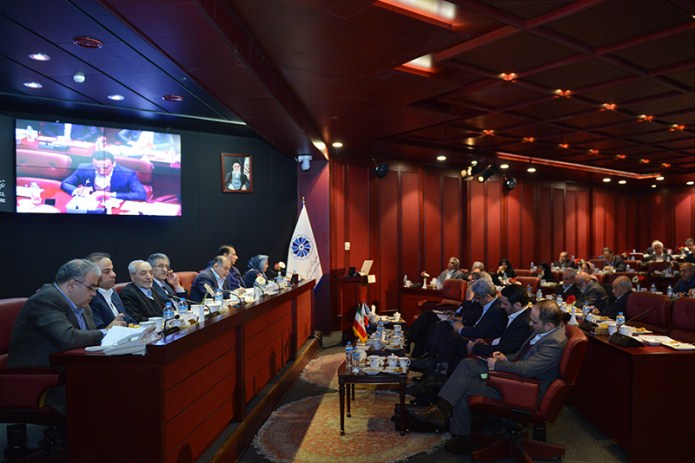 بخش خصوصی در پیچ و خم بوروکراسی صندوق توسعه ملی بخش خصوصی در پیچ و خم بوروکراسی صندوق توسعه ملی