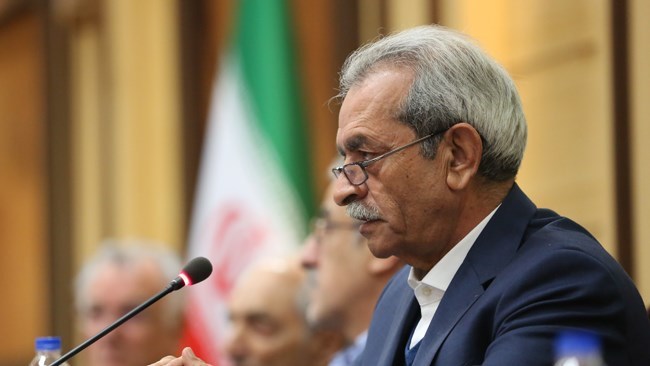 اصلاح نظام بانکی، مالیاتی و خصوصیسازی، باید در خدمت تولید و صادرات باشد اصلاح نظام بانکی، مالیاتی و خصوصیسازی، باید در خدمت تولید و صادرات باشد