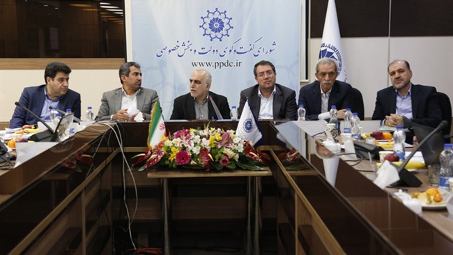 مشکل تامین مواد اولیه واحدهای تولیدی حل نشود، تعطیل میشوند مشکل تامین مواد اولیه واحدهای تولیدی حل نشود، تعطیل میشوند