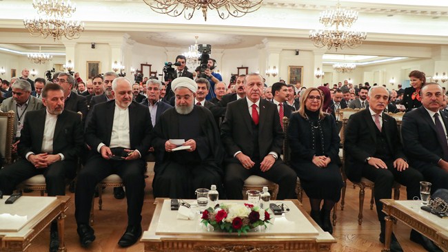 ایران و ترکیه باید از تجارت ترجیحی به سمت تجارت آزاد حرکت کنند ایران و ترکیه باید از تجارت ترجیحی به سمت تجارت آزاد حرکت کنند