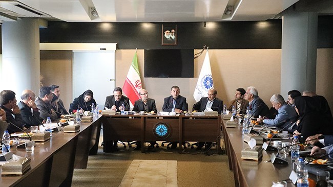 هزینه موازیکاری دستگاههای نظارتی از سر تولید رفع شود هزینه موازیکاری دستگاههای نظارتی از سر تولید رفع شود