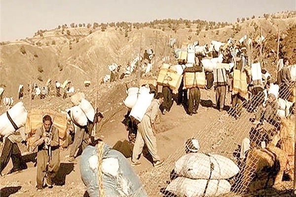 ضوابط جدید ورود کالا از طریق کولبری و ته لنجی اعلام شد ضوابط جدید ورود کالا از طریق کولبری و ته لنجی اعلام شد