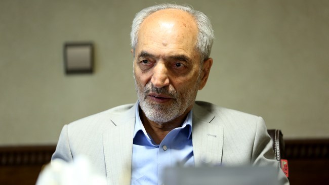 کاهش تولید در سایه توهم دلار کاهش تولید در سایه توهم دلار