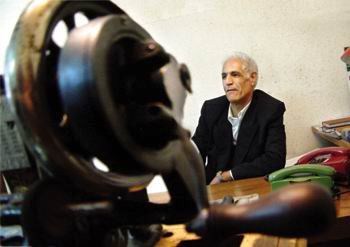 عملکرد ضعیف متولی صنعت تولید را به تعطیلی می کشاند عملکرد ضعیف متولی صنعت تولید را به تعطیلی می کشاند