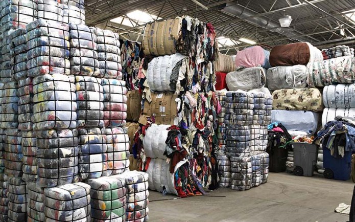 میزان قاچاق پوشاک ۱.۵ برابر بودجه وزارت بهداشت میزان قاچاق پوشاک ۱.۵ برابر بودجه وزارت بهداشت