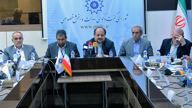 پیشنهاد رئیس اتاق ایران برای افزایش 3 برابری سرمایه در گردش واحدهای تولیدی پیشنهاد رئیس اتاق ایران برای افزایش 3 برابری سرمایه در گردش واحدهای تولیدی