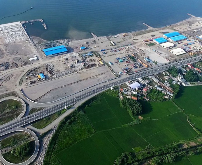 مجوزهای مناطق آزاد باید از درگاه ملی صادر شود مجوزهای مناطق آزاد باید از درگاه ملی صادر شود