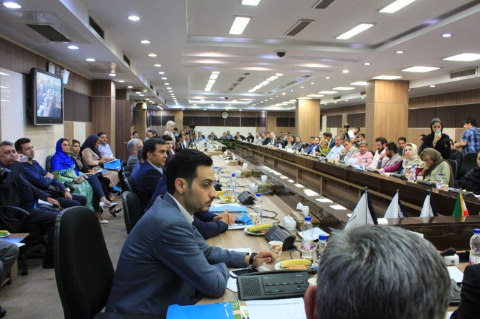 ورود برندهای پوشاک ایران به مراکز تجاری ورود برندهای پوشاک ایران به مراکز تجاری