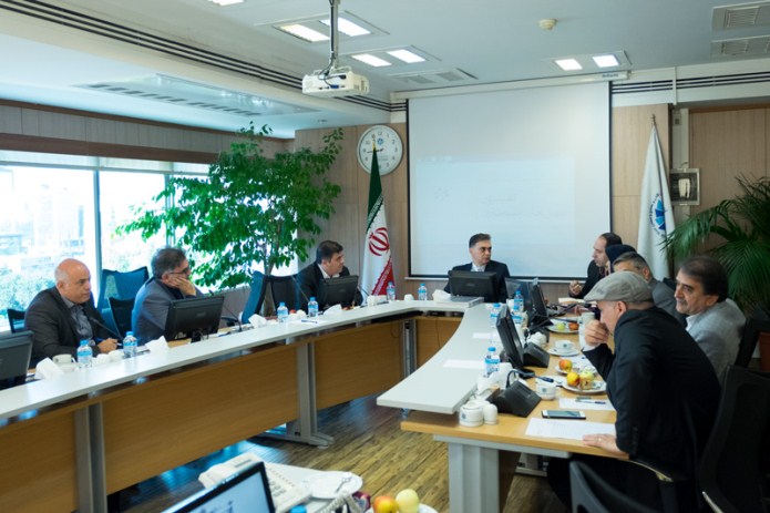 همراهی بخش خصوصی و بانک مرکزی و رشد بازگشت ارز صادراتی همراهی بخش خصوصی و بانک مرکزی و رشد بازگشت ارز صادراتی