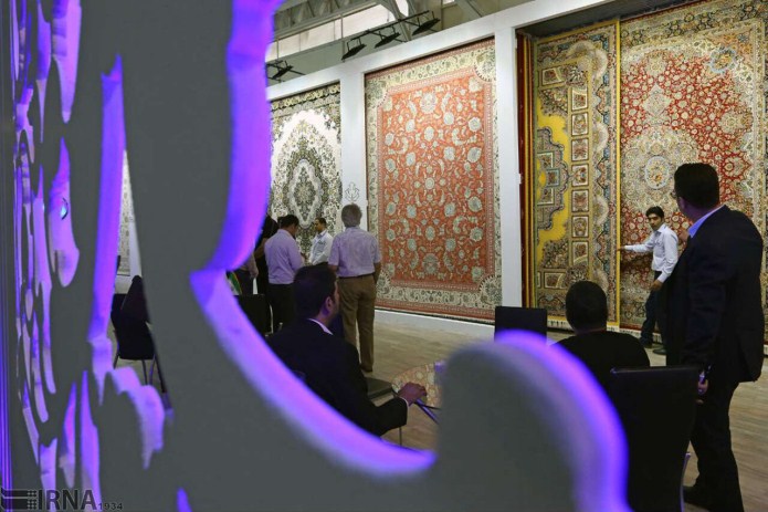 سهم ۶۰ درصدی فرش ماشینی از صادرات و ارزآوری صنایع نساجی سهم ۶۰ درصدی فرش ماشینی از صادرات و ارزآوری صنایع نساجی