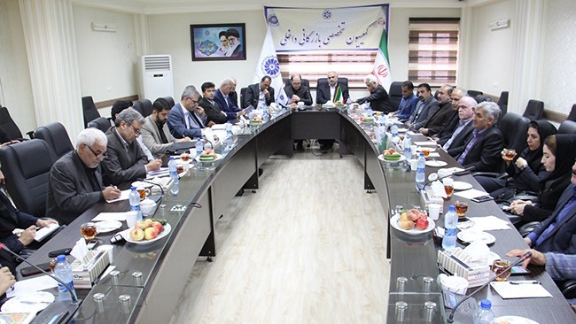 قوانین خلقالساعه به دغدغه صادرکنندگان تبدیل شده است قوانین خلقالساعه به دغدغه صادرکنندگان تبدیل شده است