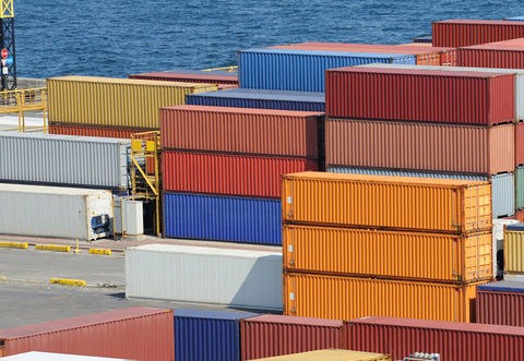 صدور بیش از ۴۰۰ بخشنامه تجارت فرامرزی صدور بیش از ۴۰۰ بخشنامه تجارت فرامرزی