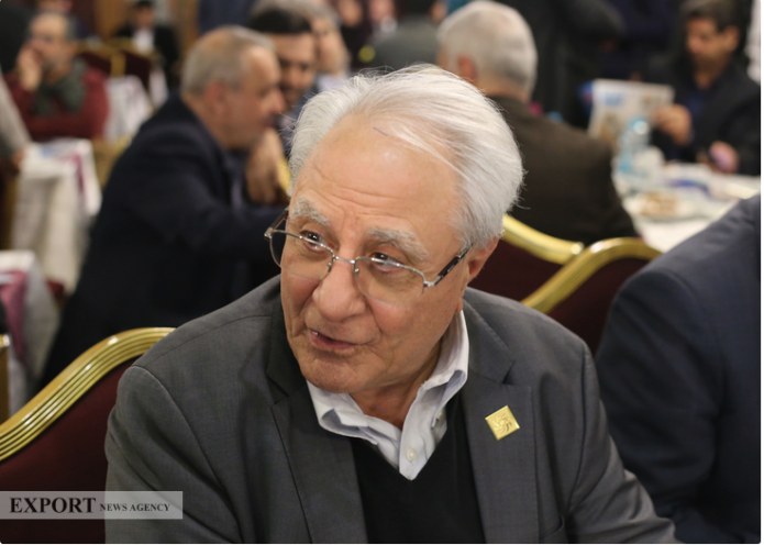 تداوم صادرات ایران با کشورهای همسایه به صورت ریالی/ سختگیری کنند، صادرات متوقف میشود تداوم صادرات ایران با کشورهای همسایه به صورت ریالی/ سختگیری کنند، صادرات متوقف میشود