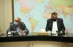 آمادگی بخش خصوصی برای تشکیل دبیرخانه مشترک با وزارت صمت جهت بازبینی بخشنامهها/ لزوم اعمال نظرات کارشناسی صاحبان کسب و کارها در روند تصمیم گیری ها آمادگی بخش خصوصی برای تشکیل دبیرخانه مشترک با وزارت صمت جهت بازبینی بخشنامهها/ لزوم اعمال نظرات کارشناسی صاحبان کسب و کارها در روند تصمیم گیری ها