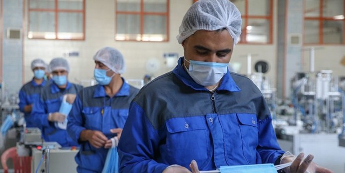 جولان ماسک های چینی در کشورهای همسایه/ تعطیلی برخی کارگاه های تولید ماسک جولان ماسک های چینی در کشورهای همسایه/ تعطیلی برخی کارگاه های تولید ماسک