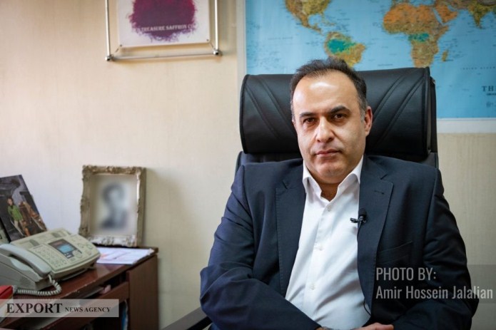 تشکل صادرکنندگان خوشنام تناقض در قانون است/ متر برای تشخیص صادرکننده خوشنام چیست؟ تشکل صادرکنندگان خوشنام تناقض در قانون است/ متر برای تشخیص صادرکننده خوشنام چیست؟