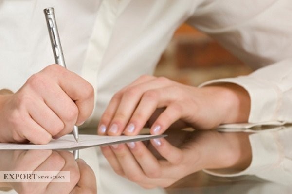 محدودیتهای ناشی از چک برگشتی برای بنگاهها رفع شد/ تنفس یکساله برای واحدهای اقتصادی محدودیتهای ناشی از چک برگشتی برای بنگاهها رفع شد/ تنفس یکساله برای واحدهای اقتصادی