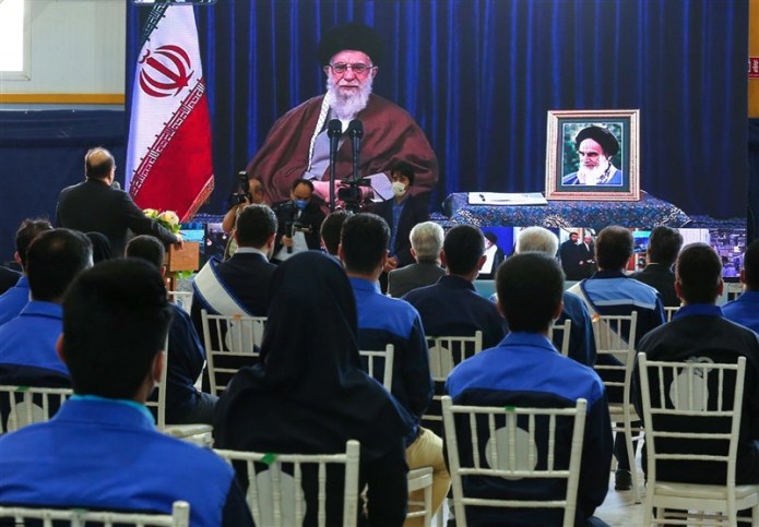 اولویت «جهش تولید» با کدام صنعت است؟| جزئیات ۱۱ بخش تولیدی پیشرو در توصیههای مؤکد رهبری به دولت اولویت «جهش تولید» با کدام صنعت است؟| جزئیات ۱۱ بخش تولیدی پیشرو در توصیههای مؤکد رهبری به دولت