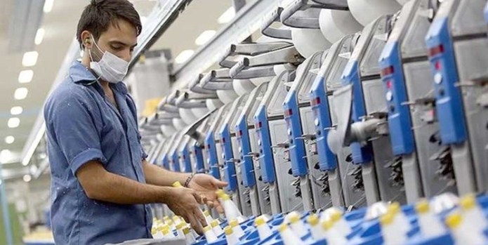 آغاز تخصیص ارز نیما به صنعت نساجی و پوشاک آغاز تخصیص ارز نیما به صنعت نساجی و پوشاک