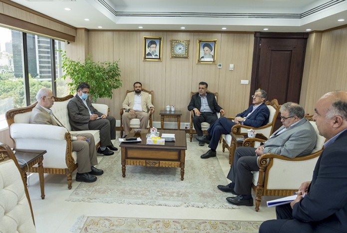 همکاری اتاق بازرگانی و مجلس برای حل معضلات کسبوکار همکاری اتاق بازرگانی و مجلس برای حل معضلات کسبوکار