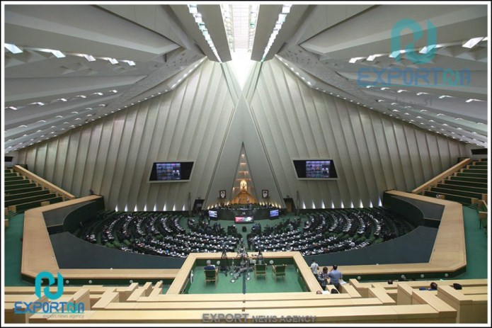 تشکیل کمیسیون ویژه جهش تولید و نظارت بر اجرای اصل 44/ پر کردن خلاء های قانونی یک محور اصلی تشکیل کمیسیون ویژه جهش تولید و نظارت بر اجرای اصل 44/ پر کردن خلاء های قانونی یک محور اصلی