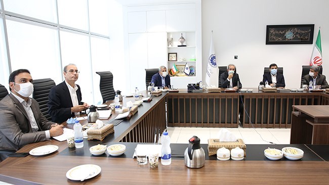 سیاستهای ارزی، کمبود مواد اولیه را تشدید کرده است سیاستهای ارزی، کمبود مواد اولیه را تشدید کرده است