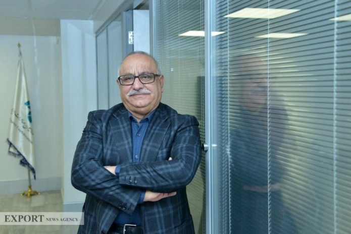 حساب صادرکنندگان از صادرکنندهنماها جدا است/رفتار تجاری که برای اولین بار کارت بازرگانی میگیرند، زیر ذرهبین باشد حساب صادرکنندگان از صادرکنندهنماها جدا است/رفتار تجاری که برای اولین بار کارت بازرگانی میگیرند، زیر ذرهبین باشد