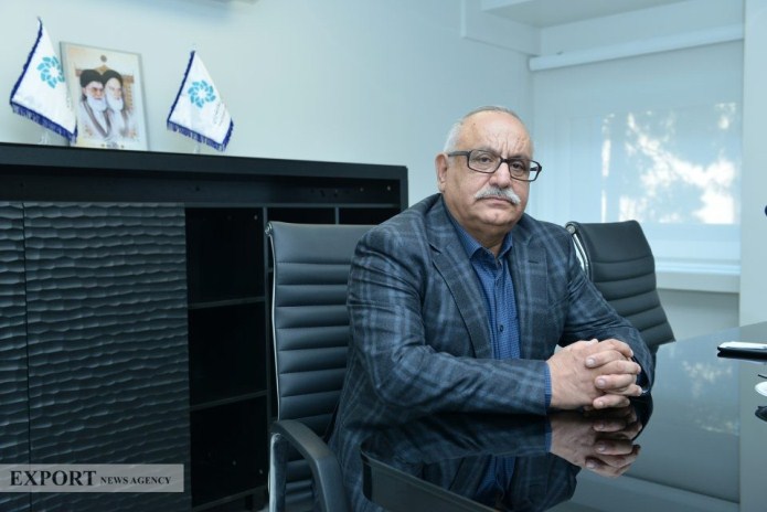 جزئیات نامهنگاری رئیس کمیسیون صادرات اتاق ایران با وزیر صمت/7 درخواستی که فعالان اقتصادی از رزم حسینی دارند جزئیات نامهنگاری رئیس کمیسیون صادرات اتاق ایران با وزیر صمت/7 درخواستی که فعالان اقتصادی از رزم حسینی دارند