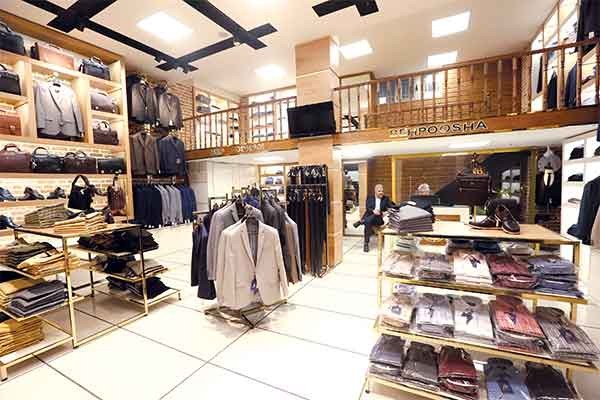 صنعت پوشاک هم گرفتار درد قاچاق است صنعت پوشاک هم گرفتار درد قاچاق است