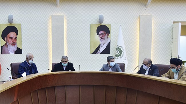 بیثباتی قوانین، اطمینان فعالان اقتصادی را نابود میکند بیثباتی قوانین، اطمینان فعالان اقتصادی را نابود میکند