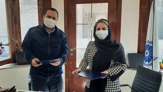 مرکز شتابدهی صادرات اتاق ایران و جشنواره اندیشمندان و دانشمندان جوان تفاهمنامه همکاری امضا کردند مرکز شتابدهی صادرات اتاق ایران و جشنواره اندیشمندان و دانشمندان جوان تفاهمنامه همکاری امضا کردند