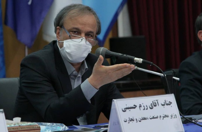 نقش صادرات در تامین مواد اولیه تولید/ همت وزارت صمت در رفع موانع حوزه صادرات نقش صادرات در تامین مواد اولیه تولید/ همت وزارت صمت در رفع موانع حوزه صادرات