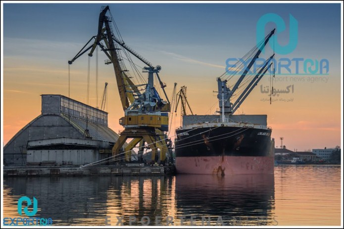 اختصاصی اکسپورتنا/ لیست اقلام مجاز به واردات از محل صادرات از 1000 قلم به 3700 قلم افزایش یافت اختصاصی اکسپورتنا/ لیست اقلام مجاز به واردات از محل صادرات از 1000 قلم به 3700 قلم افزایش یافت