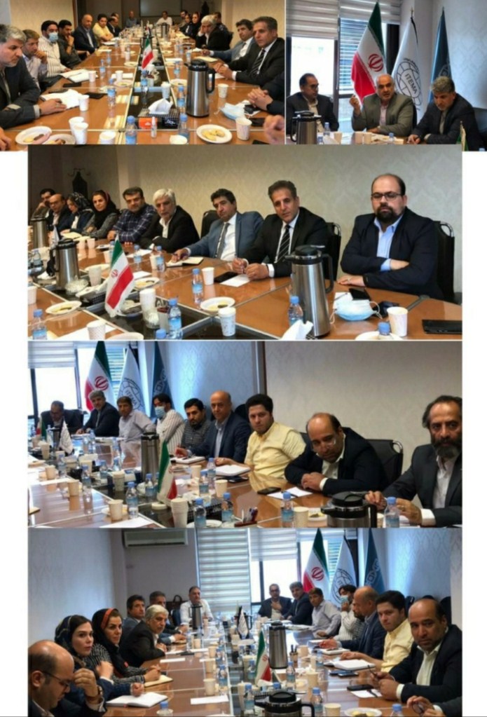 نشست تولید کنندگان و صادرکنندگان اتحادیه تولید و صادرات نساجی و پوشاک ایران با مسئولین بسیج اصناف و نماینده سازمان توسعه تجارت در رابطه با رفع موانع صادراتی و صادرات پوشاک به کشور روسیه - دوشنبه دوم خرداد ۱۴۰۱ نشست تولید کنندگان و صادرکنندگان اتحادیه تولید و صادرات نساجی و پوشاک ایران با مسئولین بسیج اصناف و نماینده سازمان توسعه تجارت در رابطه با رفع موانع صادراتی و صادرات پوشاک به کشور روسیه - دوشنبه دوم خرداد ۱۴۰۱