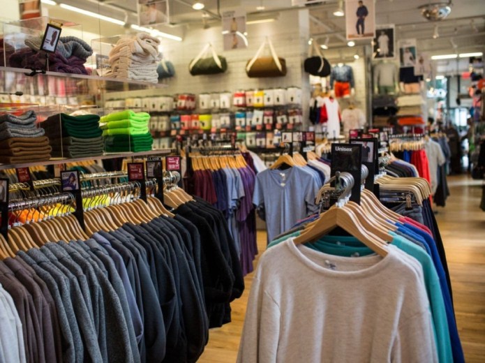 بازار پوشاک دو دستی تقدیم ترکیه و چین شد بازار پوشاک دو دستی تقدیم ترکیه و چین شد